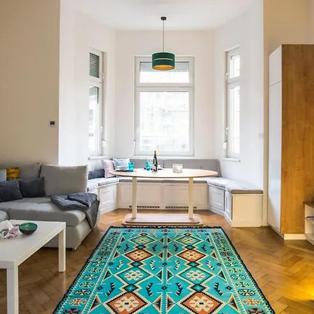 Apartment Tgi