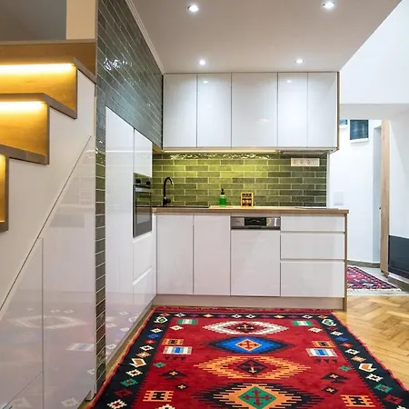 Tgi Apartment Budapest