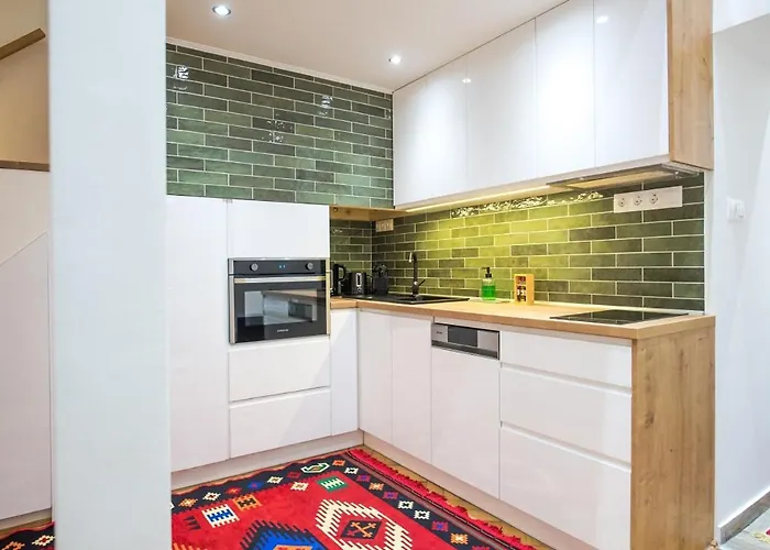 Tgi Apartment